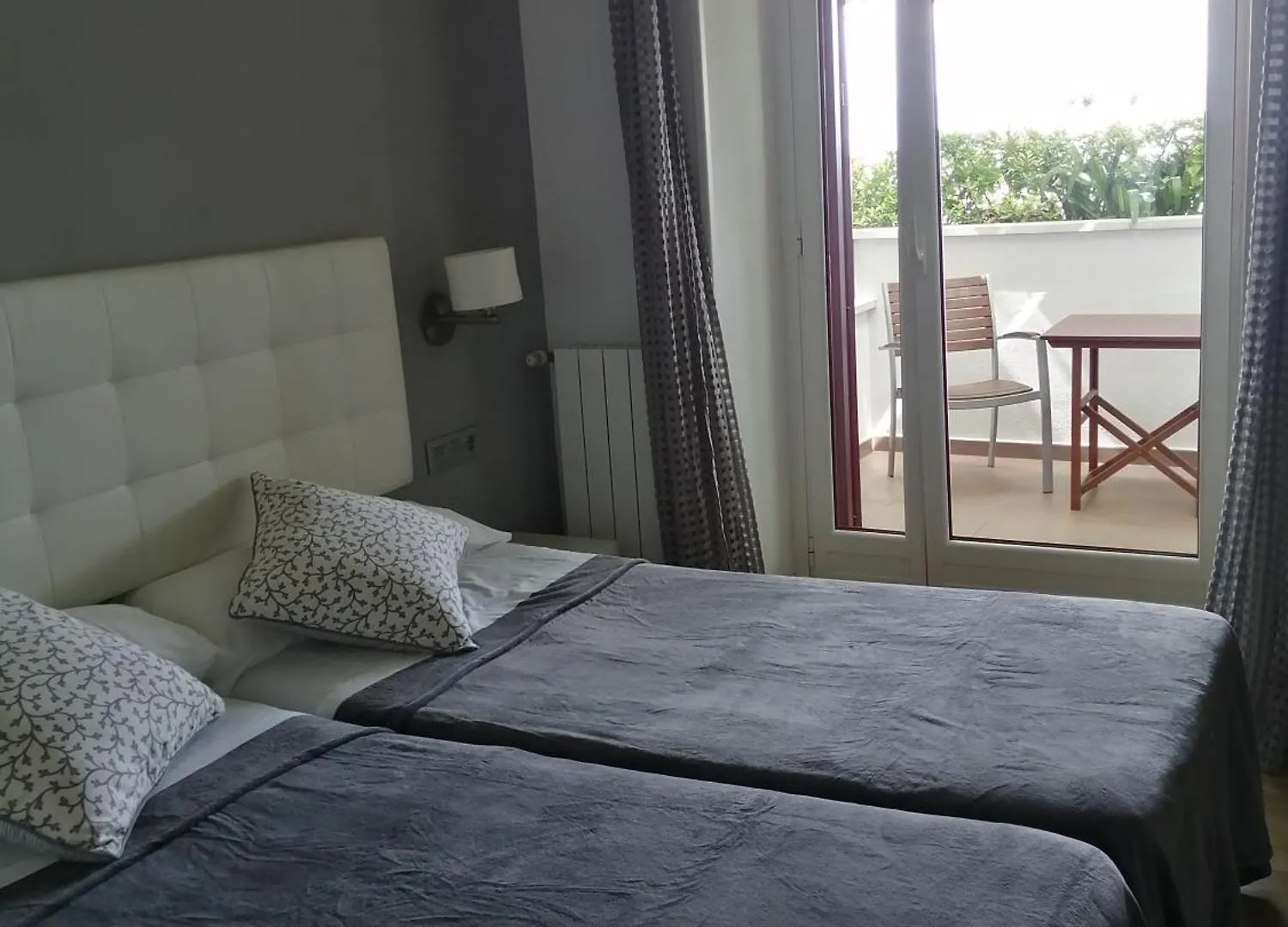 Cr Luarri Hotel San Sebastian 0*,